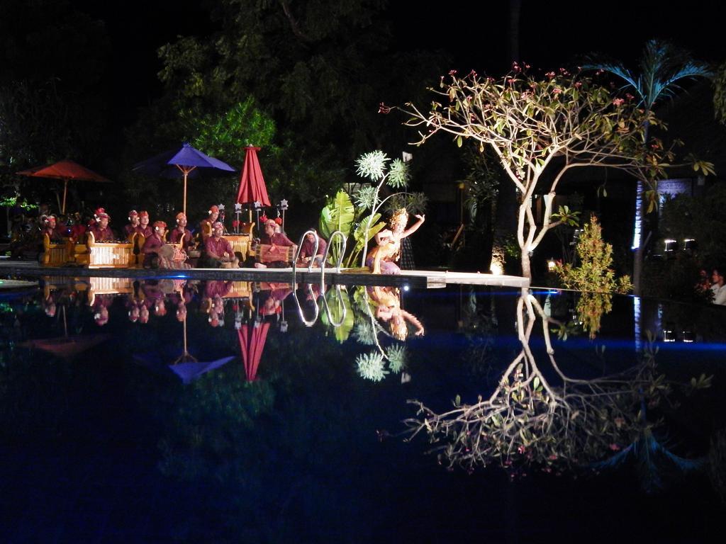 Kinaara Resort & Spa Pemuteran  Luaran gambar