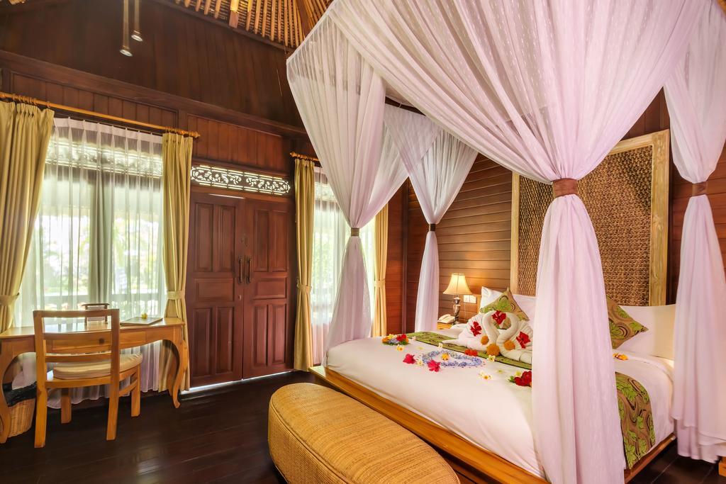 Kinaara Resort & Spa Pemuteran  Luaran gambar