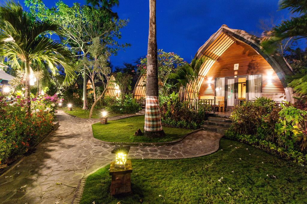 Kinaara Resort & Spa Pemuteran  Luaran gambar