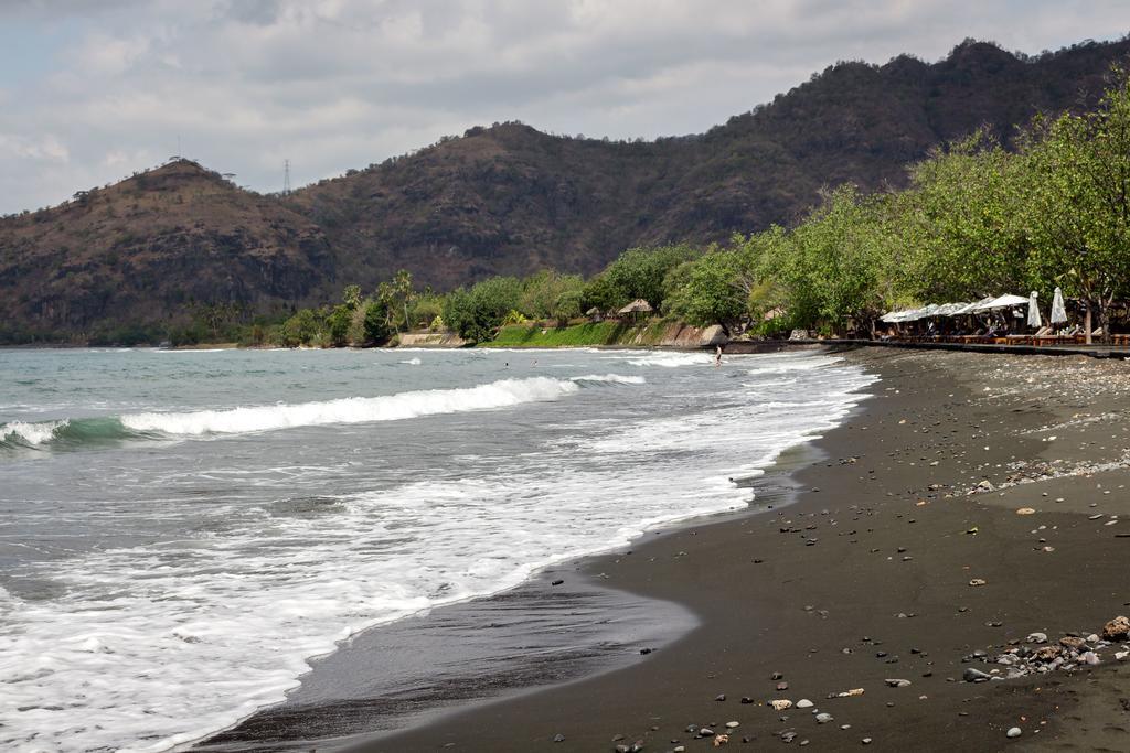 Kinaara Resort & Spa Pemuteran  Luaran gambar