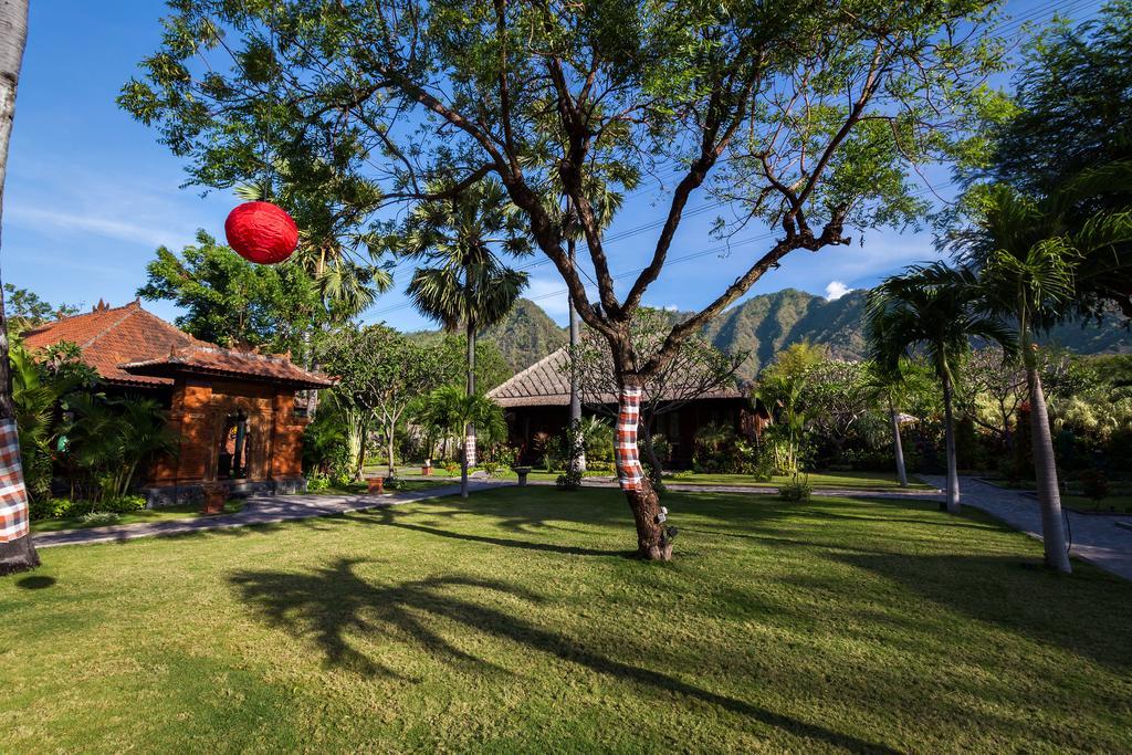 Kinaara Resort & Spa Pemuteran  Luaran gambar
